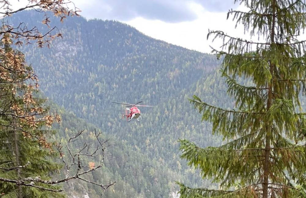 V Demänovskej doline spadol 22-ročný horolezec zo skaly a poranil si hlavu i končatiny
