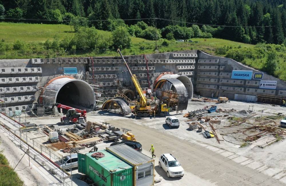 Foto: Termín ukončenia výstavby tunela Višňové sa posunie o tri roky, stavebný úrad nechal 7 dní na námietky