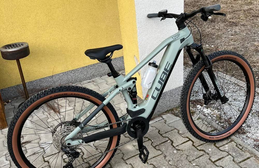 Na Kysuciach zmizol elektrobicykel bez batérie za asi 4-tisíc eur, majiteľ ponúka odmenu za jeho vypátranie