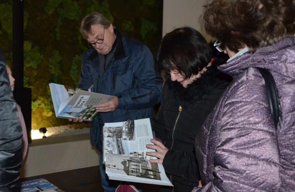 Novú knihu o histórii žilinského sídliska Vlčince uvítali do života, autori už pracujú na ďalšej publikácií