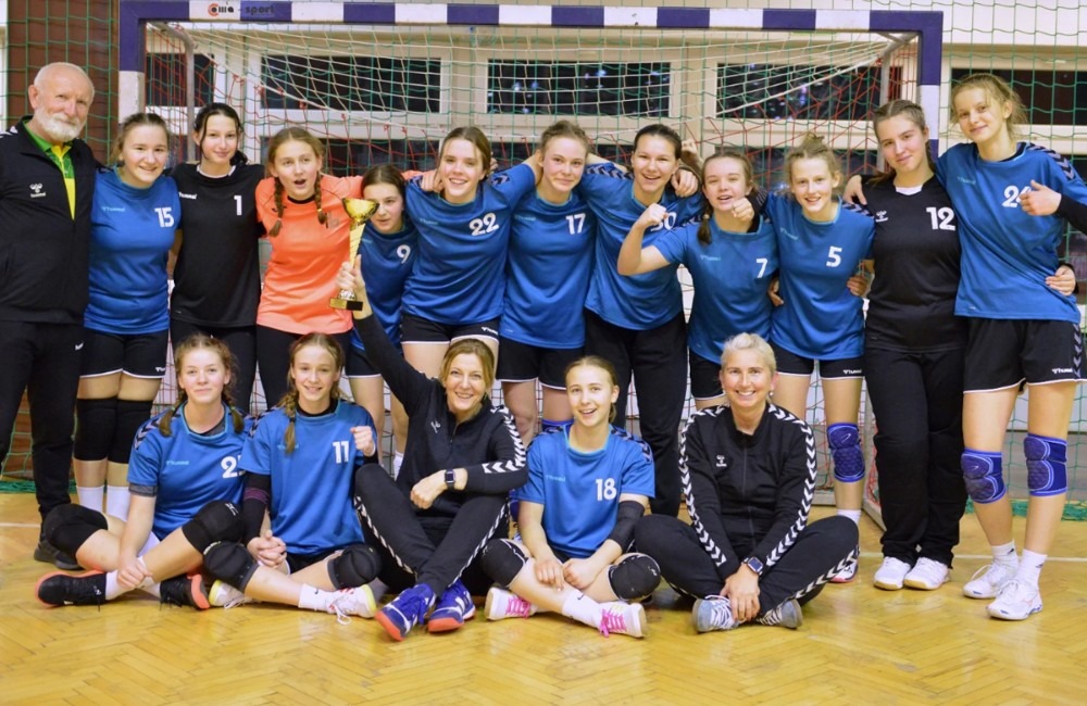 Foto: Mladé žilinské hádzanárky zvíťazili v prvom turnaji medzinárodnej ligy, ďalšie zápasy sa odohrajú v Žiline
