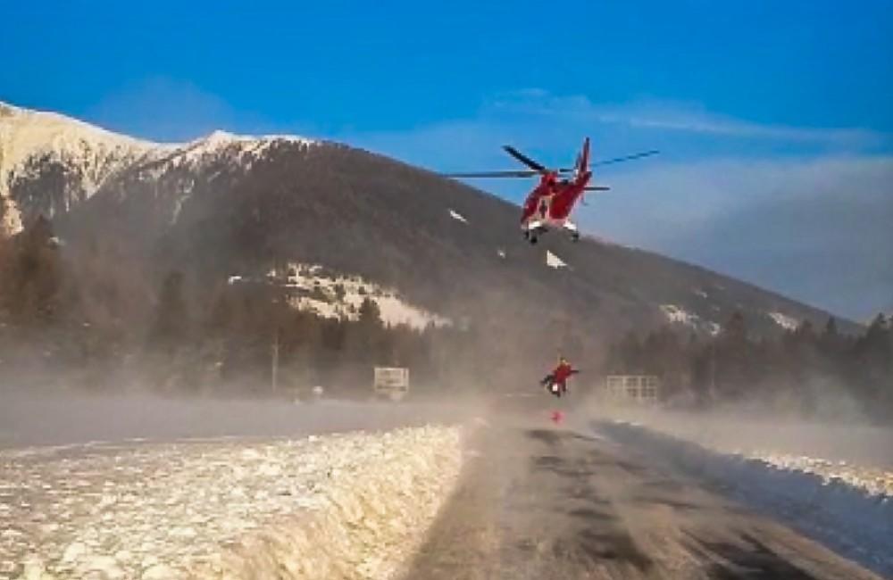 VIDEO: Pod Žiarskym sedlom sa zranil český skialpinista, do nemocnice ho previezli leteckí záchranári