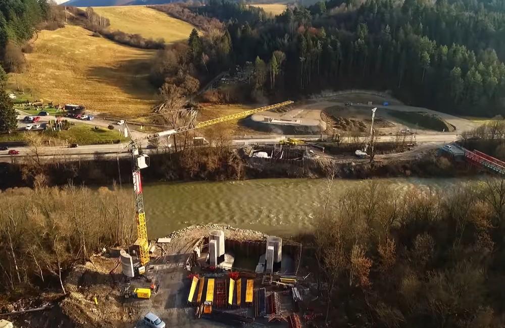 VIDEO: Pozrite si najnovšie zábery z výstavby privádzača v Kysuckom Novom Meste