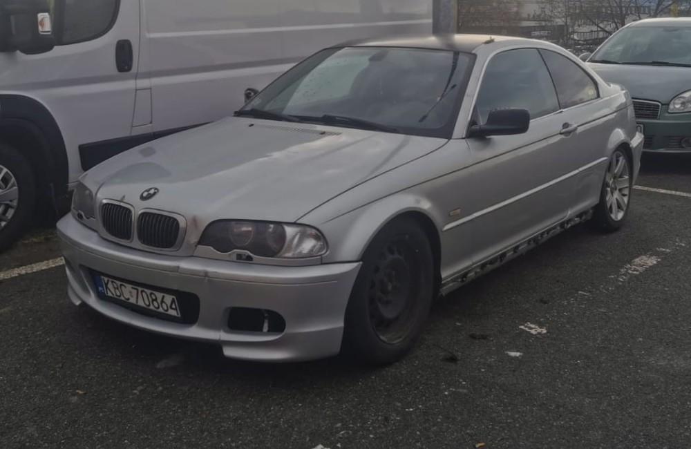 Z Javorovej ulice na Solinkách bolo ukradnuté BMW s poľským evidenčným číslom