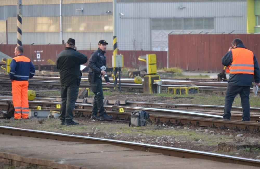 Foto: Na železnici bola nahlásená bomba, ovplyvní to aj cestujúcich Žilinčanov