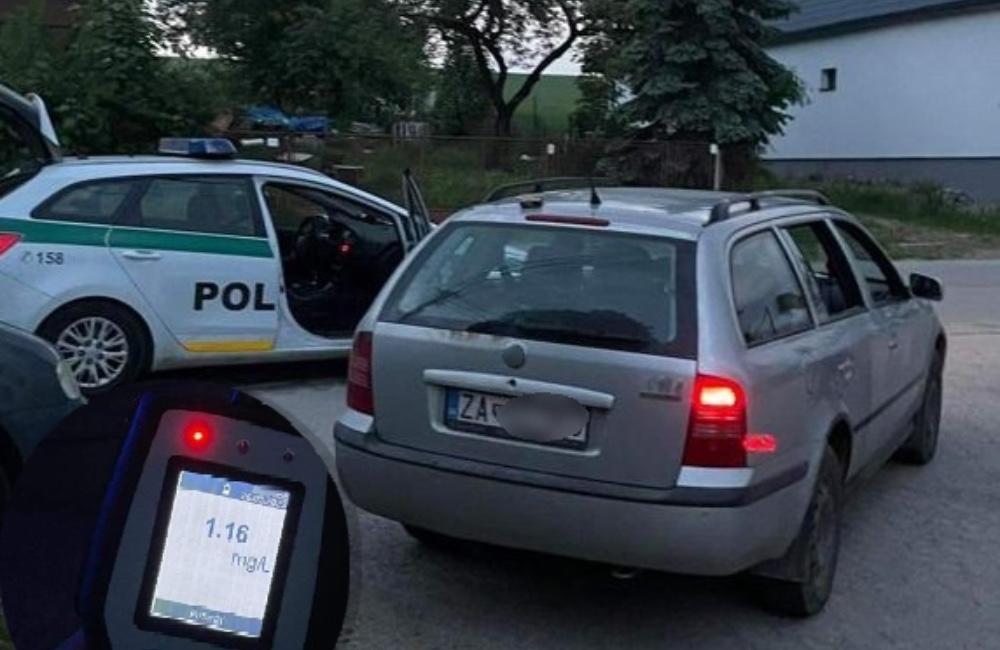 Žilinskí policajti zastavili 21-ročnú vodičku s dvomi promile. Nemala ani vodičák