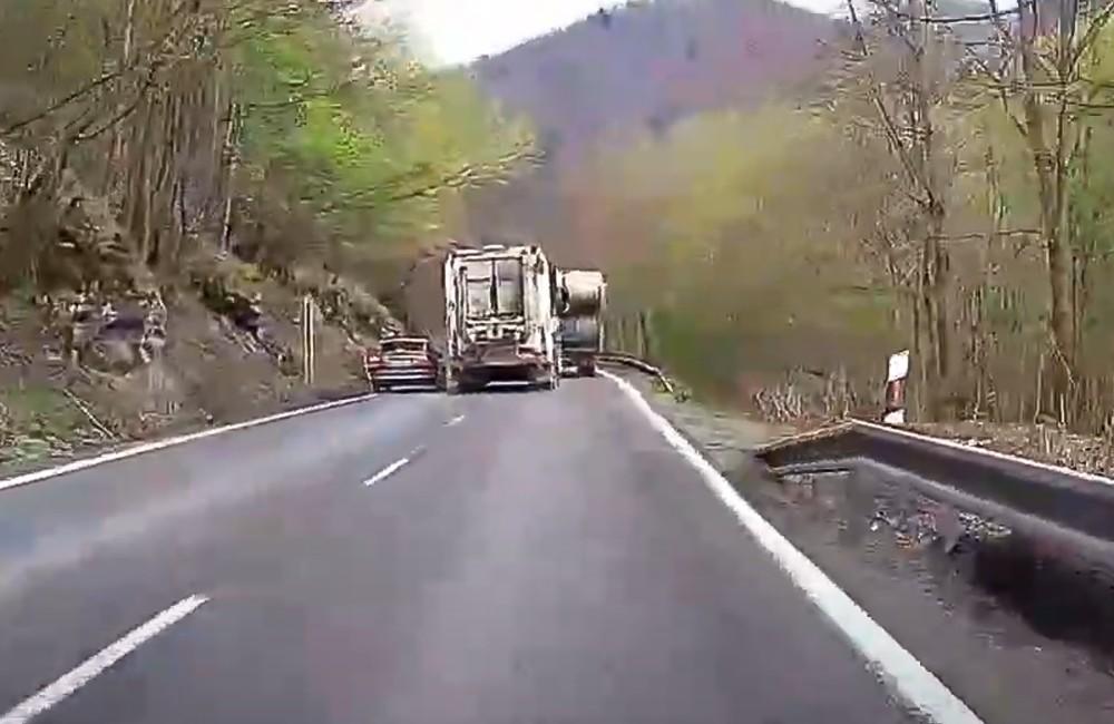 VIDEO: Vodič nákladiaku na Orave takmer vytlačil z cesty osobné auto a spôsobil vážnu nehodu