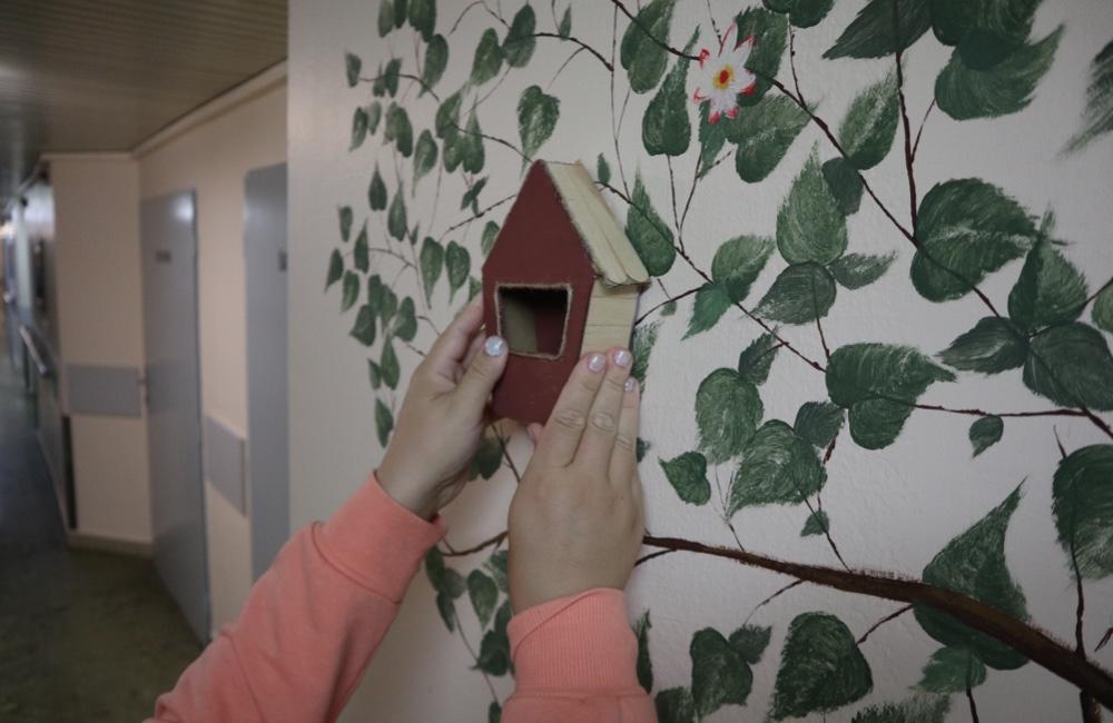 Dva unikátne stromy pomáhajú pacientom žilinskej psychiatrie budovať dôveru a pocit bezpečia