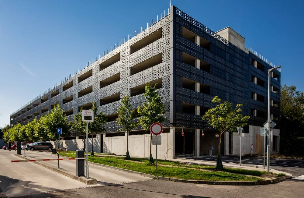 NordCity Parkovací dom: Riešenie parkovacieho hlavolamu na sídlisku Vlčince v Žiline