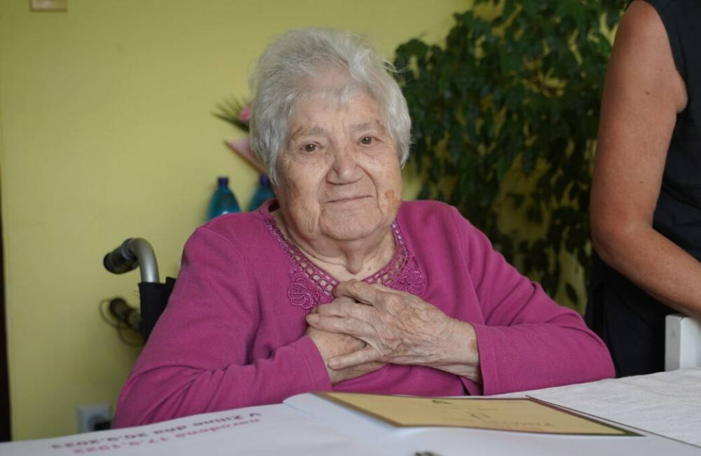 Čiperná, veselá a rada číta. Taká je 101-ročná jubilantka Anna Koberová zo Žiliny