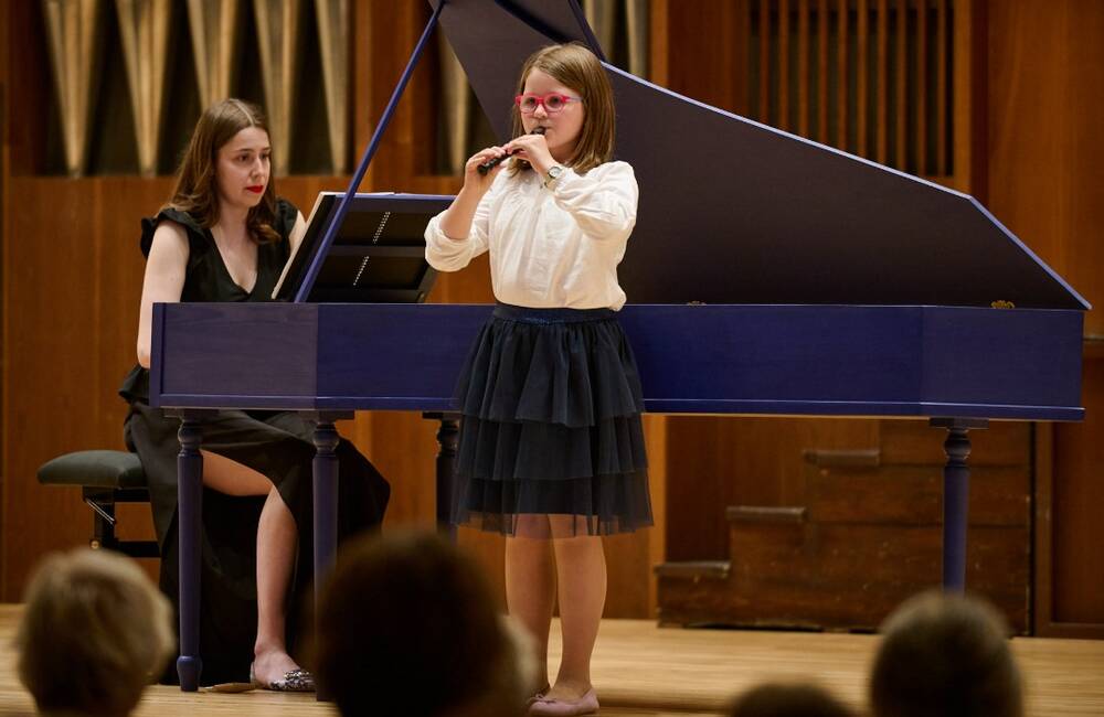 Žilinské flautistky Karolína a Veronika očarili na Orave porotu celoslovenskej súťaže