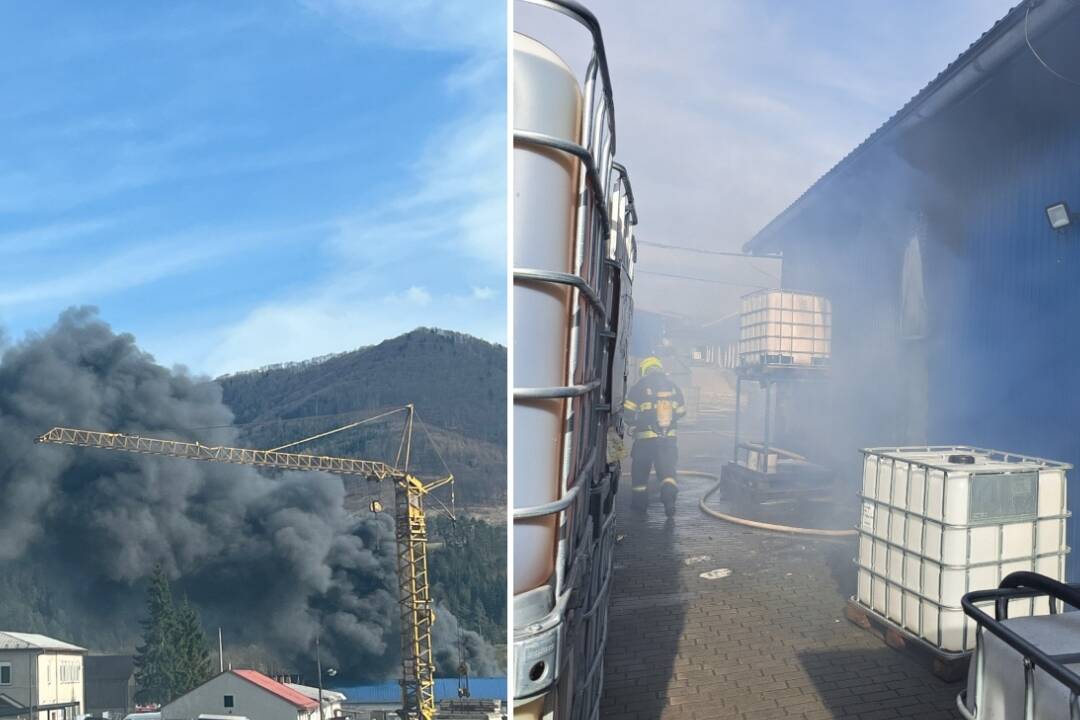 Plamene zachvátili výrobné linky v chemickej fabrike. Na pomoc prichádzajú ďalší hasiči