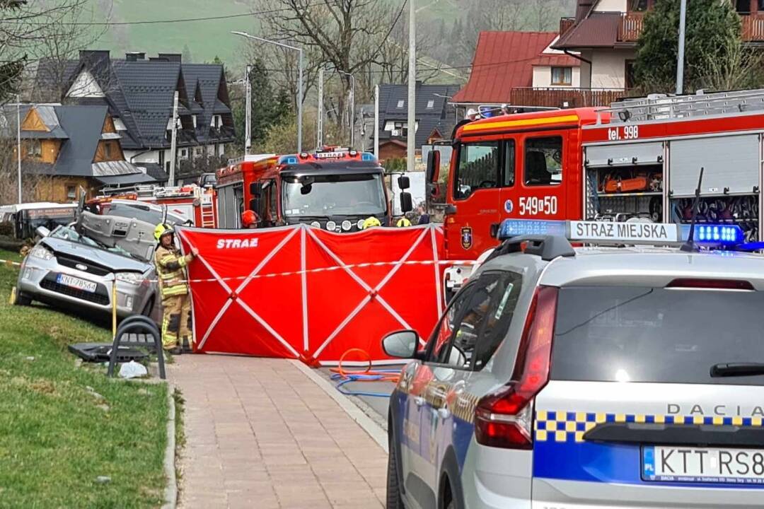 Za hranicami Poľska zomrelo kvôli vetru 5 ľudí vrátane dvoch detí, rozdrvili ich stromy