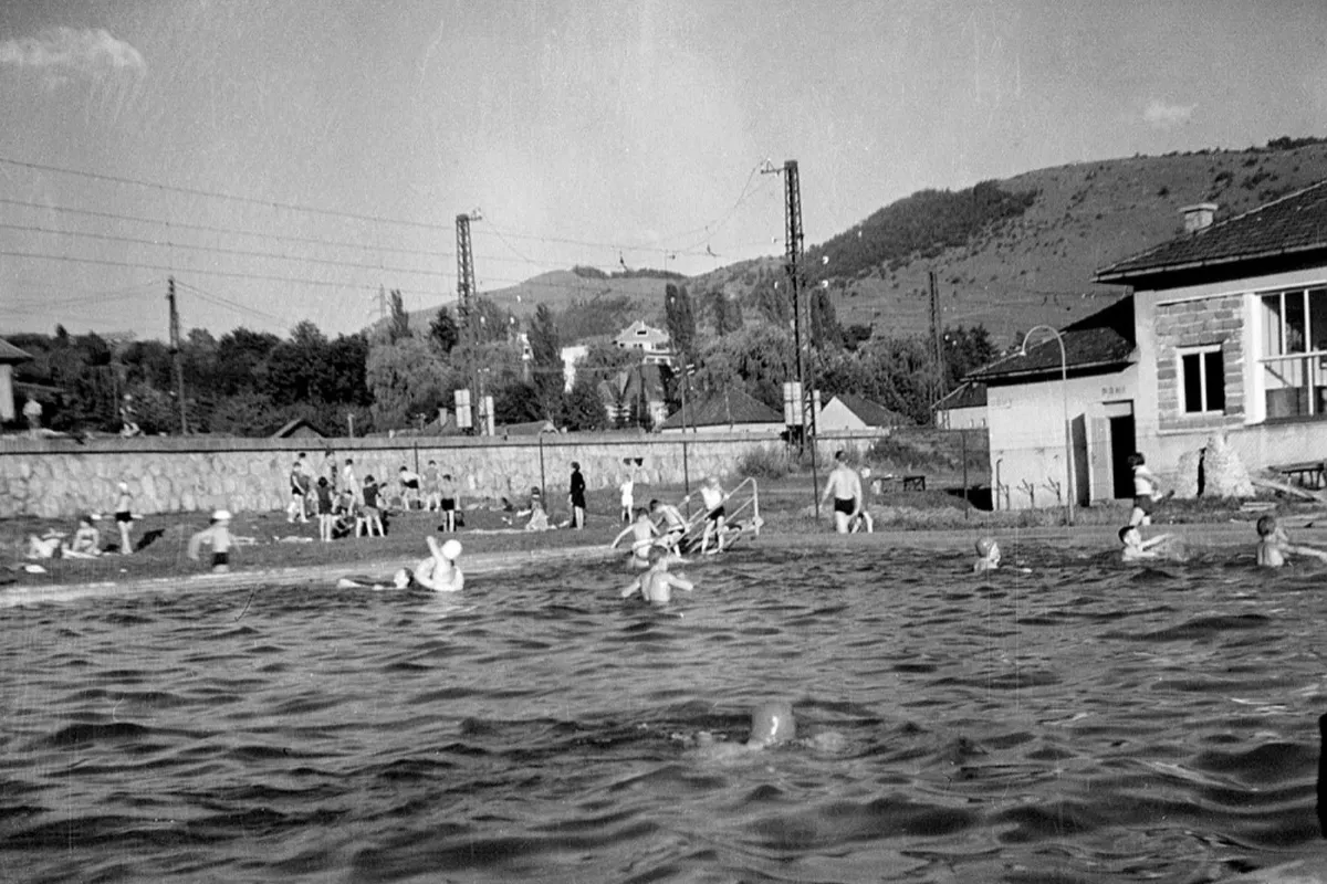Ružomberok mal kedysi vlastné „more“. Kúpalisko na Váhu dodnes žije v spomienkach