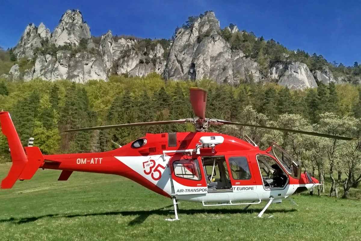 Cyklista v Súľovských skalách si pri páde polámal kosti, v Terchovej si zranil hlavu a stratil pamäť