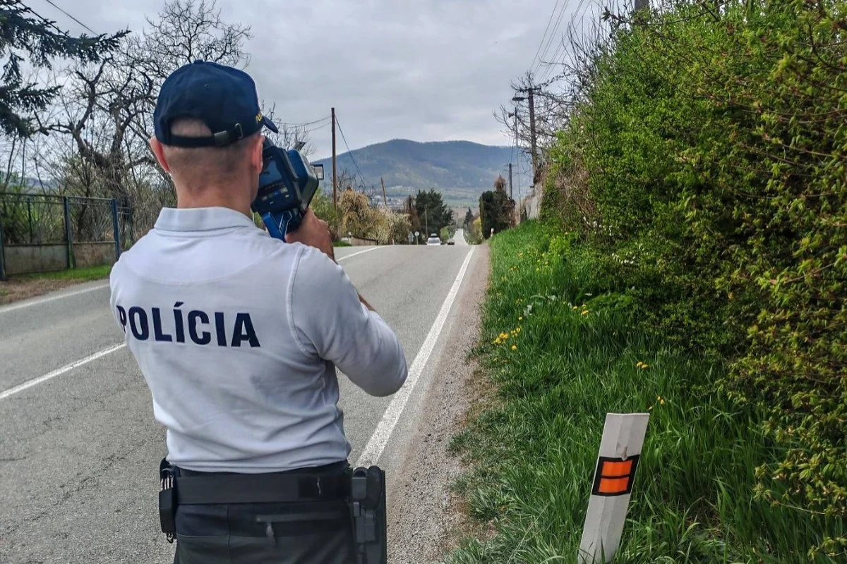Polícia chystá veľkú dopravnú akciu. Na rizikové úseky v Žilinskom kraji môžete upozorniť aj vy