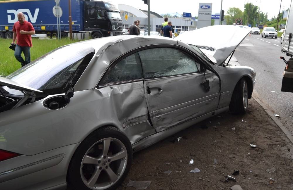 Foto: Dopravná nehoda pri Celulózke 9.mája 2014