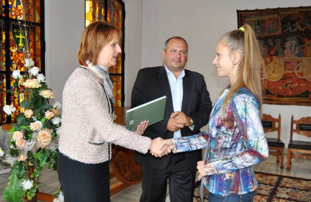 Foto: Mesto ocenilo najlepších žilinských žiakov