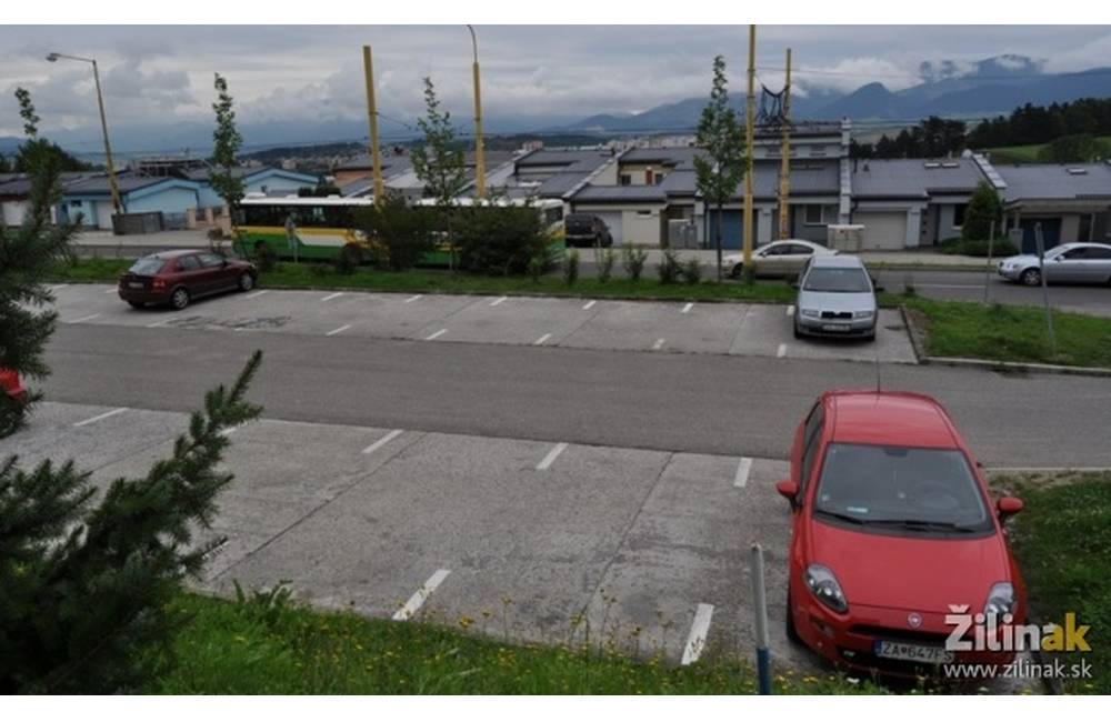 Foto: V Žiline je 13 000 parkovacích miest - málo či veľa?