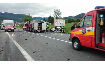 Nehoda pri Strečne, na miesto smerujú všetky záchranné zložky