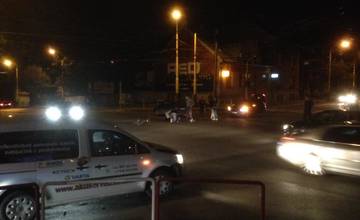 Práve sa deje: Vážna dopravná nehoda na Spanyolovej ulici