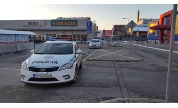 Nešlo o cenovú bombu v predajniach Tesco? Policajti žiadnu výbušninu nenašli