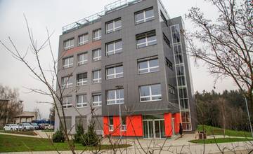 Žilinská univerzita otvorila unikátne pracoviská, výstavba stála 44 161 344 eur