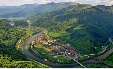 V Kraľovanoch našli mŕtvu osobu, utopila sa vo Váhu