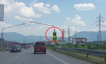 Radar s kamerou pri Tepličke nad Váhom nepokutuje, polícia o ňom ani nevie