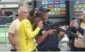 Lovec Peter Sagan - bude okrem bodov v cyklistike loviť aj niečo iné?