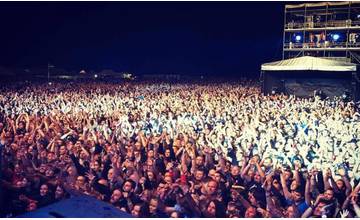 Koncert Iron Maiden a ďalších dvoch kapiel na Letisku videlo 15 tisíc návštevníkov