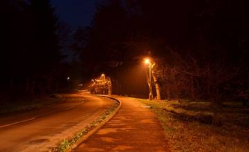 V mestských častiach Trnové, Rosinky, Bytčica doplnia verejné osvetlenie tam, kde chýba