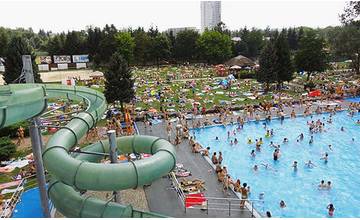 Vonkajšie letné bazény na žilinskej plavárni budú otvorené posledný týždeň