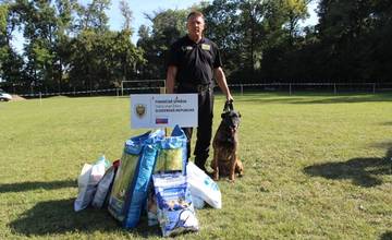 Služobný pes žilinských colníkov a jeho psovod vyhrali viaceré súťaže