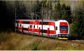 Železničiari budú brúsiť koľajnice na trati Lietavská Lúčka - Rajec, 19. decembra platí výluka