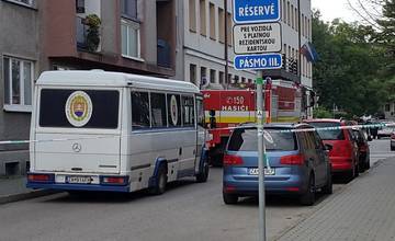 Aktuálne: Na žilinskom súde zasahujú policajti a hasiči, anonym nahlásil bombu