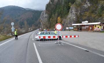 Počas nasledujúceho víkendu opäť uzavrú cestu pod Strečnom