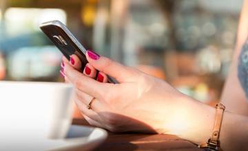 Koľko by ste ušetrili, ak by ste zmenili paušál za kredit?