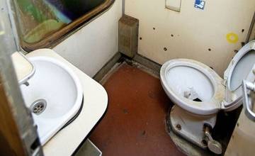 Toalety vo vlakoch majú zmodernizovať, celkom ide o 112 WC buniek za 2 milióny eur