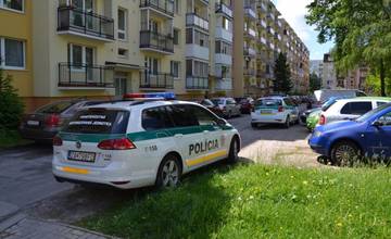 Polícia v prípade tragédie na Vlčincoch obvinila mladú ženu z vraždy starej matky