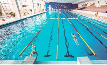 Poslanci schválili 90-tisíc eur na rekonštrukciu vnútorného bazéna na žilinskej plavárni