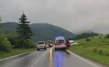 Na obchádzkovej trase Strečna, medzi Belou a Terchovou, došlo k ďalším dvom nehodám