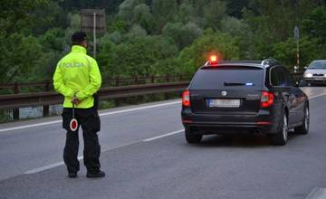 Dnes od 18:00 hod. úplne uzavrú cestu pod Strečnom, dopravu obnovia do 21:00 hod.