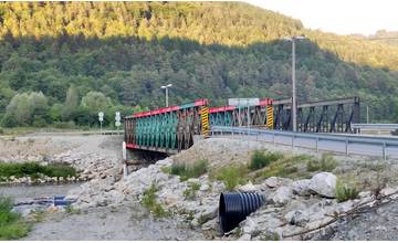 Dočasné mosty vo Vraní nakoniec nedemontovali, o predĺžení užívania stále prebiehajú rokovania