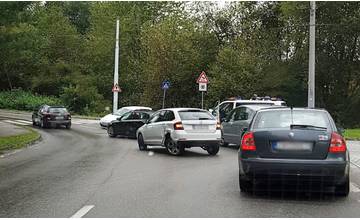 Pre nehodu v Jame na Vlčincoch sa tvoria kolóny