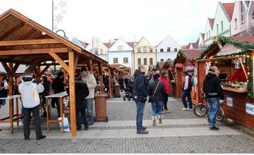 Vianočné trhy v Žiline začnú 24. novembra, novinkou je program vo forme hudobných vystúpení