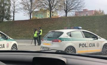 Policajti sa v uplynulom týždni zamerali na kontrolu dodržiavania 50-tky na Nemocničnej