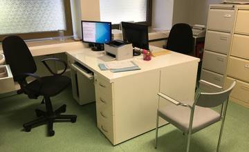 LIVING centrum venovalo kancelársky nábytok pre onkourologické oddelenie FNsP Žilina
