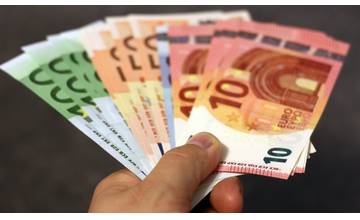 Podvodníci s rozmieňaním peňazí opäť úradujú, za minútu dokážu obrať pokladníka aj o 150 eur