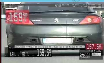 36-ročného Martina z Čadce namerali na D1 v Trenčíne, po zastavení nafúkal 0,9 promile